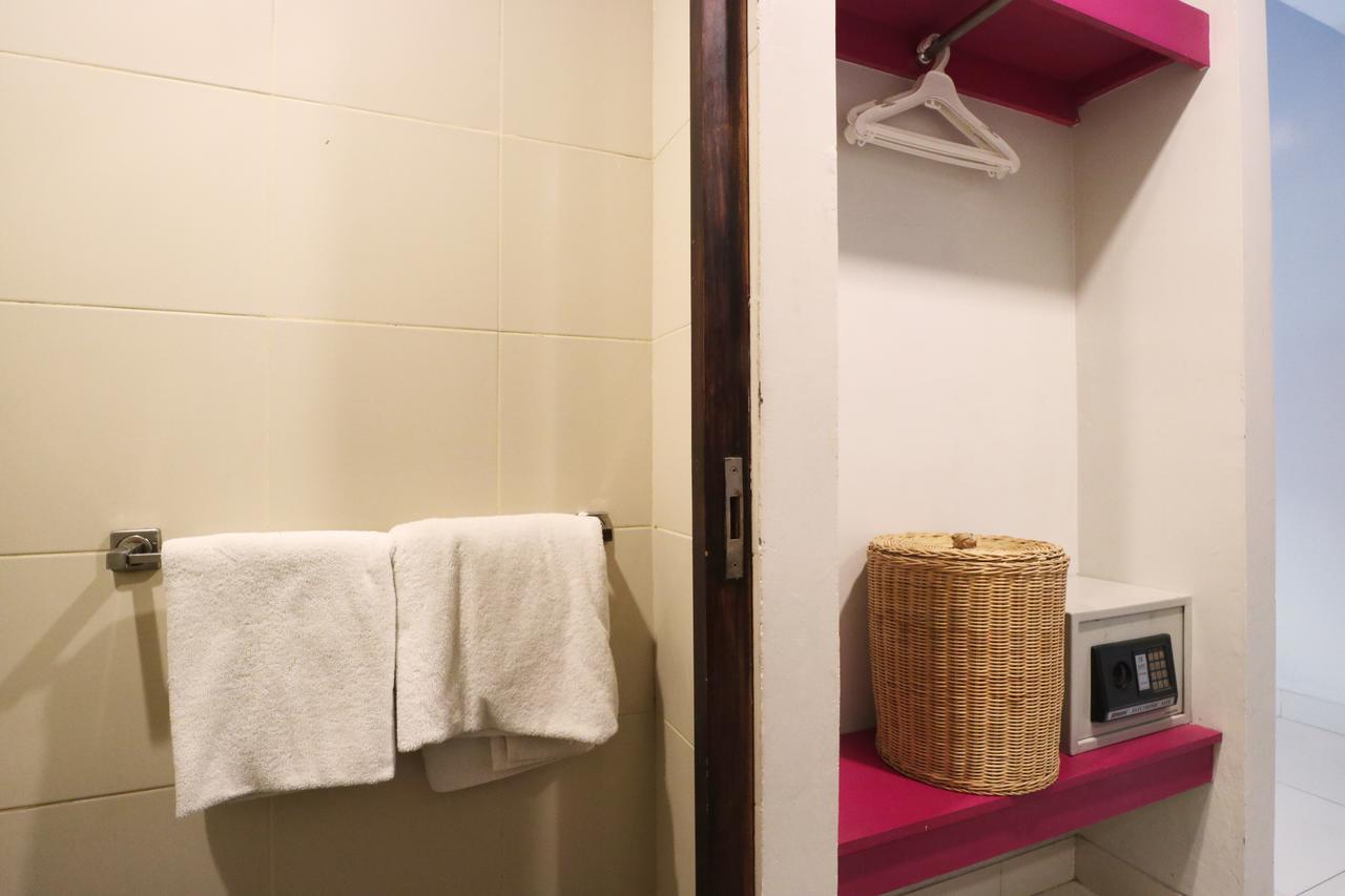 เมรัก ไลฟ์สไตล์ โฮเต็ล Hotel เดนปาซาร์ ภายนอก รูปภาพ